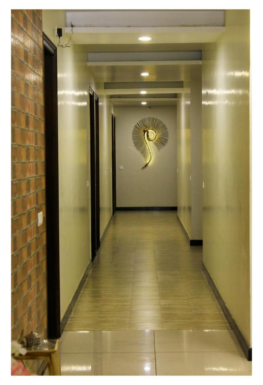 Hotel Radiant Inn Roorkee Esterno foto